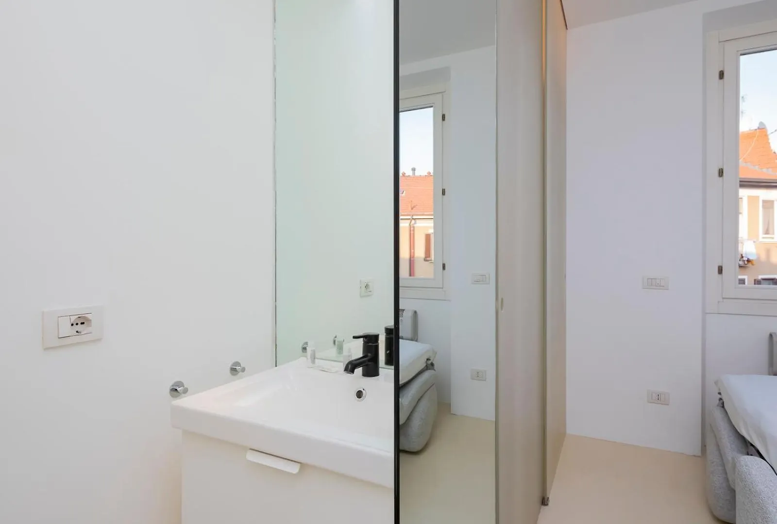 Apartment Ihost Studio - Marghera 18 Milan